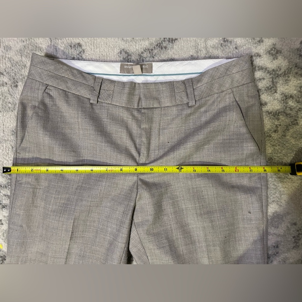 Women’s low waisted Grey Wide Leg Pants size 4 Banana Republic - Picture 2 of 10